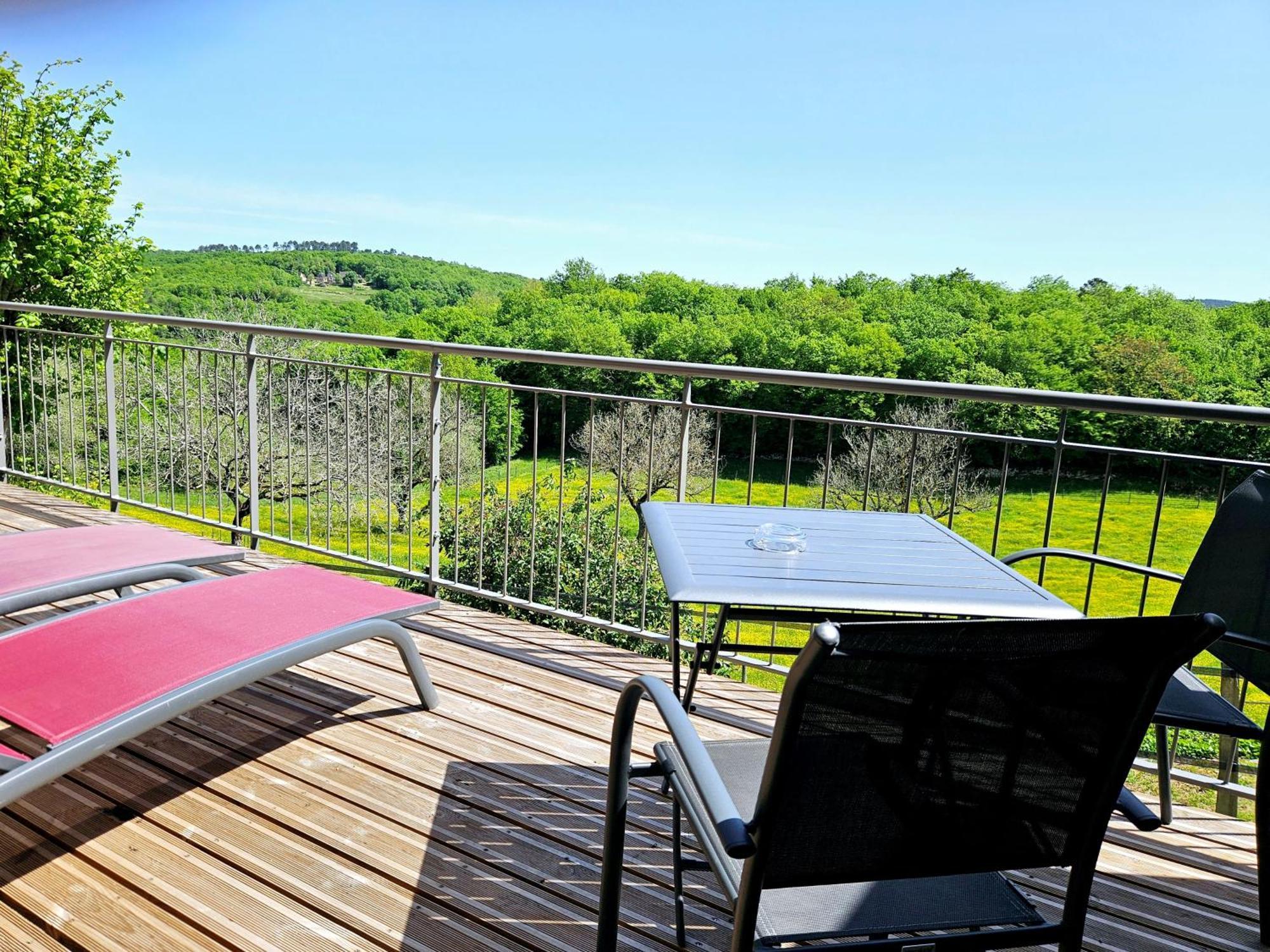 Готель Domaine De La Rhonie Meyrals Екстер'єр фото